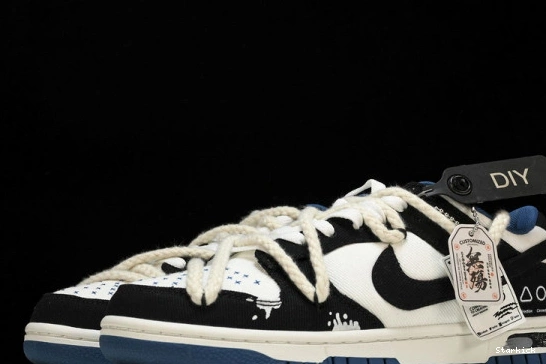 Dunk Nike Low Retro DV0834-101 SE 1011